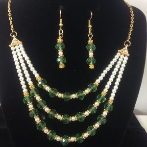 Necklace and earrings sets